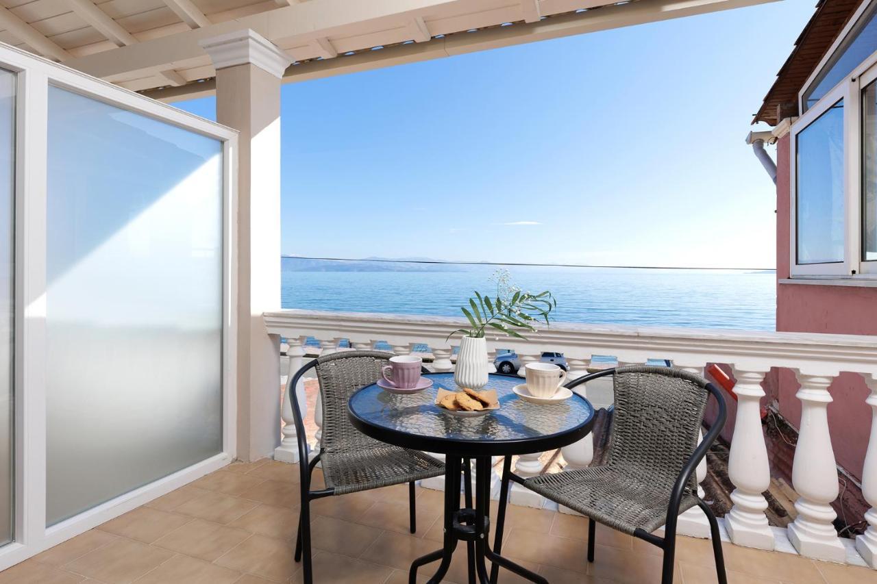 Marina Beachfront Apartment By Konnect, Ypsos Dış mekan fotoğraf